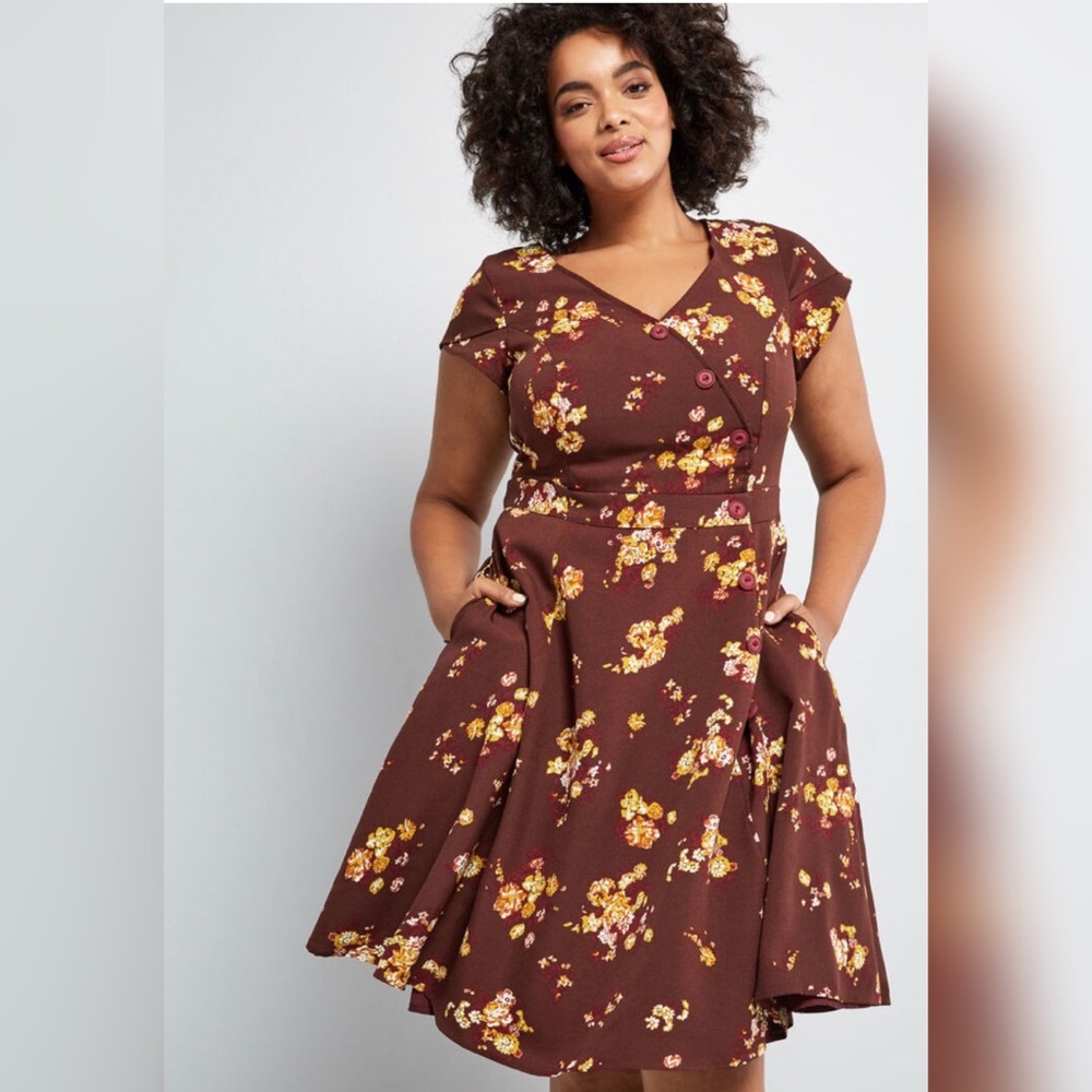 ModCloth “Sentimental Special” short sleeve dress